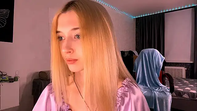 TaliCaan's cam snapshot