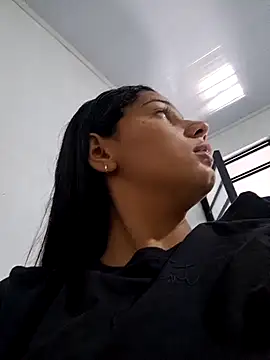 Cris18sexy's cam snapshot