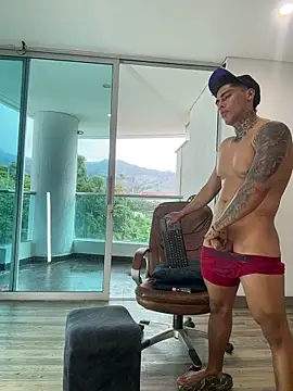 Dominiofit live sex cam