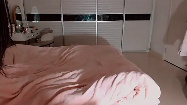 Miu1_girl live sex cam