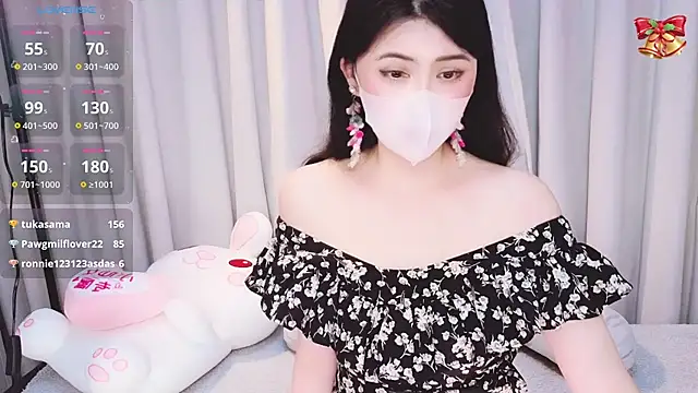 1-Emma-1 live sex cam