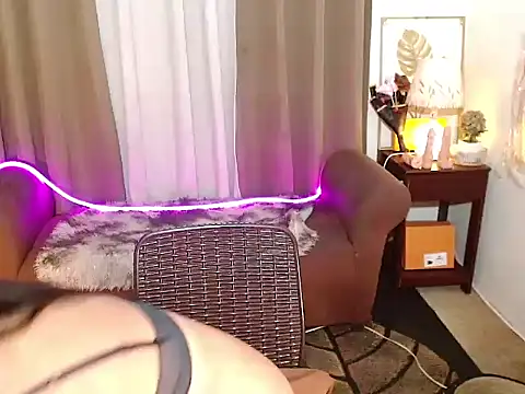 _TransGoddessCloe_ live sex cam