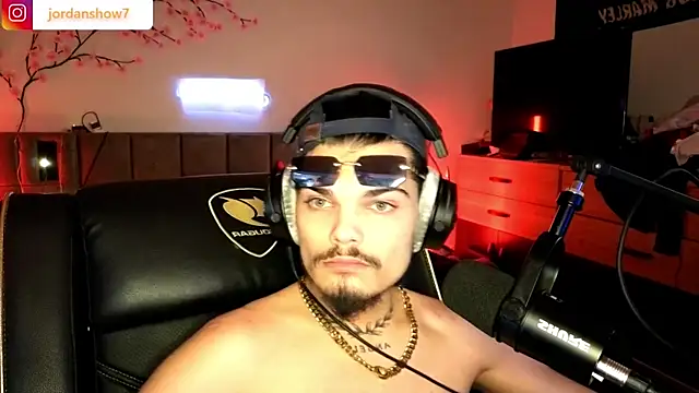 JordanShow live sex cam