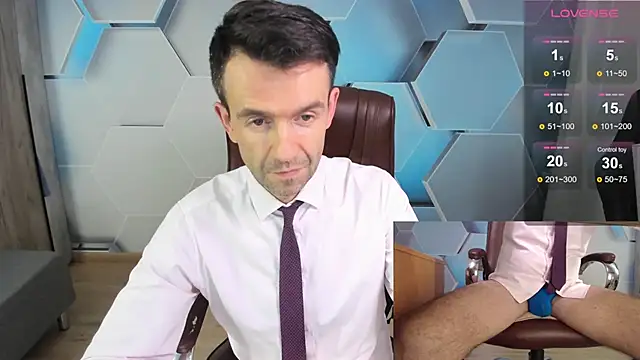 SteveTiger live sex cam