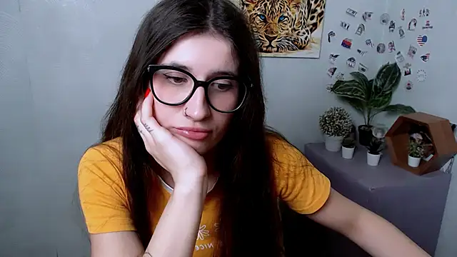 MaryEm976 live sex cam