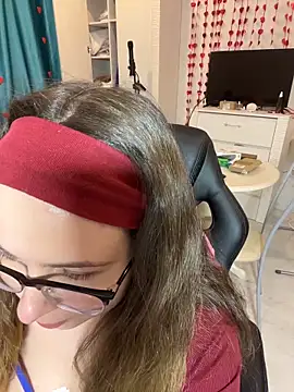 DienkaGreen's cam snapshot