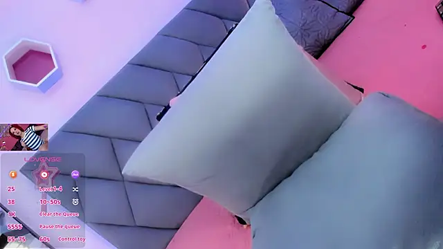 Michelle_San live sex cam