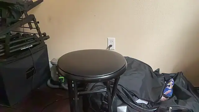 CumOutToPlay's cam snapshot