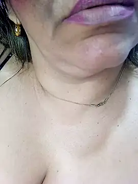 violetpolo's cam snapshot