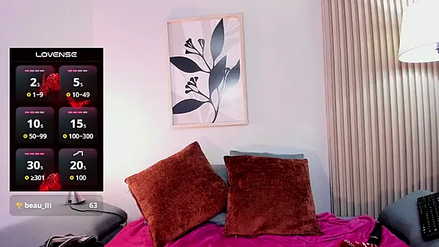 HannahSkies live sex cam