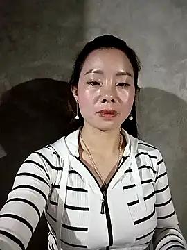 milo123-xx's cam snapshot