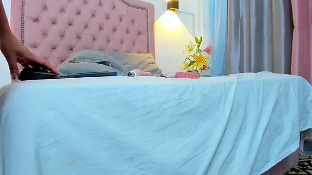 Abbieforero's cam snapshot