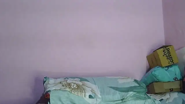 Pooja-suman's cam snapshot