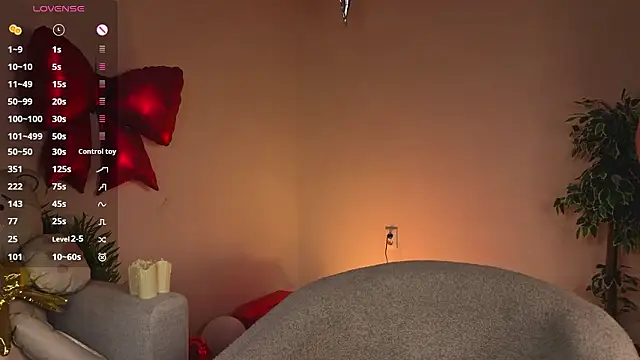 UdelaAllston's cam snapshot