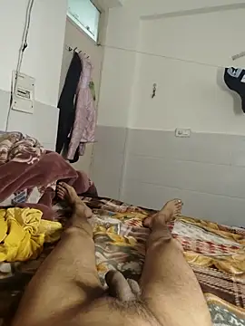 Curvy_Simran's cam snapshot