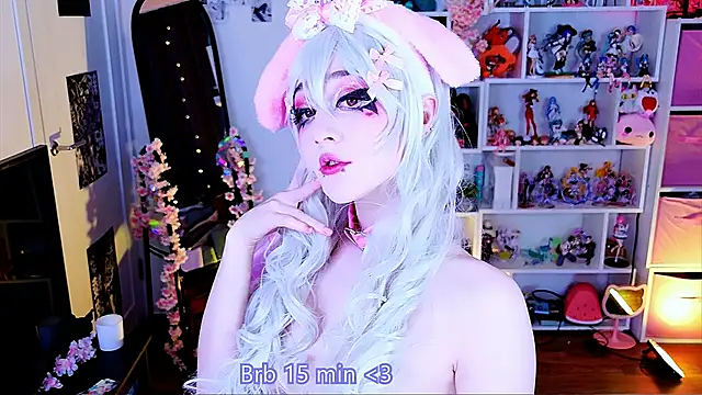 Aki__Ra live sex cam