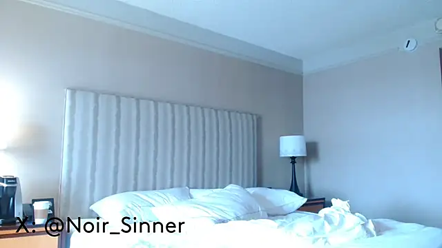 sinnernoir live sex cam