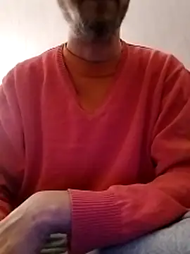 yannux23cm live sex cam