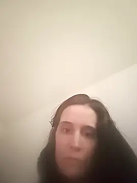 Laura_Ati's cam snapshot