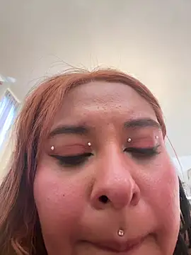 Nailealipsglossy's cam snapshot