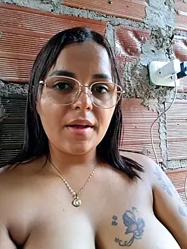 Naugthy-Mey's cam snapshot