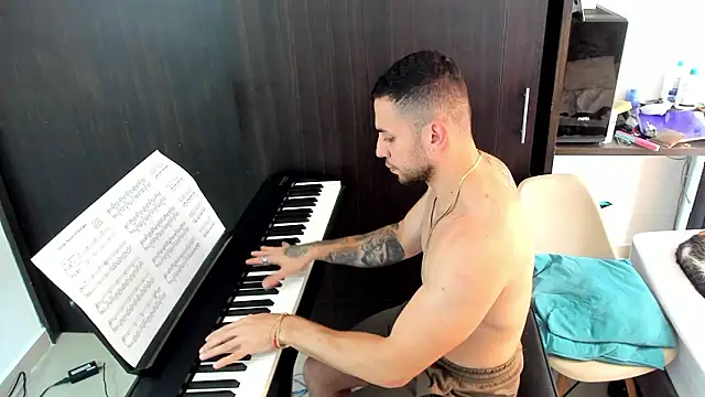 logan_smith live sex cam