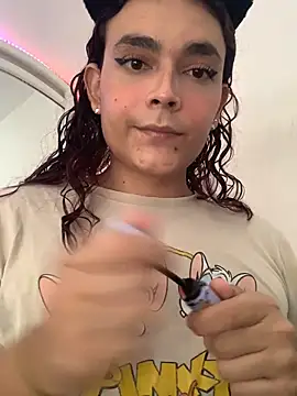 La-Gatiita-trans live sex cam