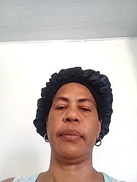 IIv0ryN0IIReX-XX live sex cam