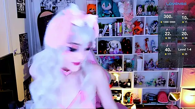 Aki__Ra live sex cam