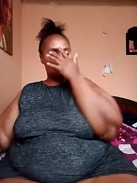 ZOQULUx live sex cam