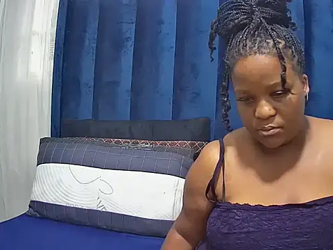 KinkyBoobs's cam snapshot