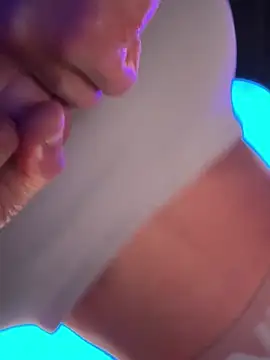 F3ckd0lllucy's cam snapshot