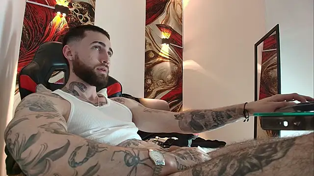 Luke_davis01 live sex cam