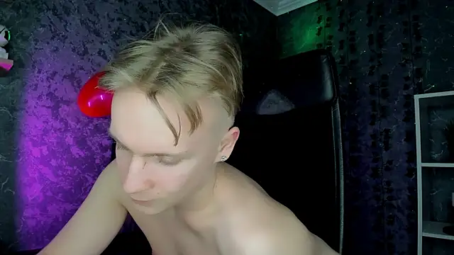 AlexxSweet live sex cam