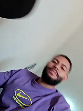 KLEYTON33 live sex cam