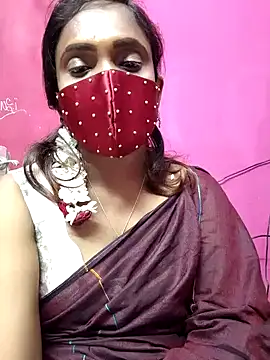 Queen-dhivya's cam snapshot