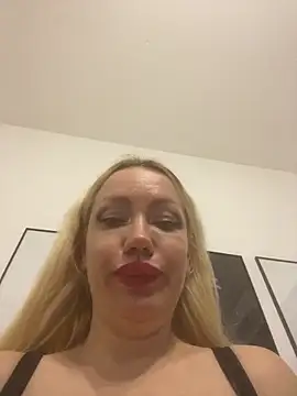 SofiaJoy's cam snapshot