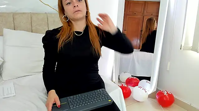 cristalwalker__'s cam snapshot