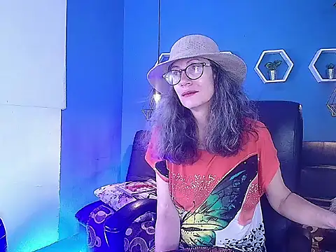 laurasofia45's cam snapshot