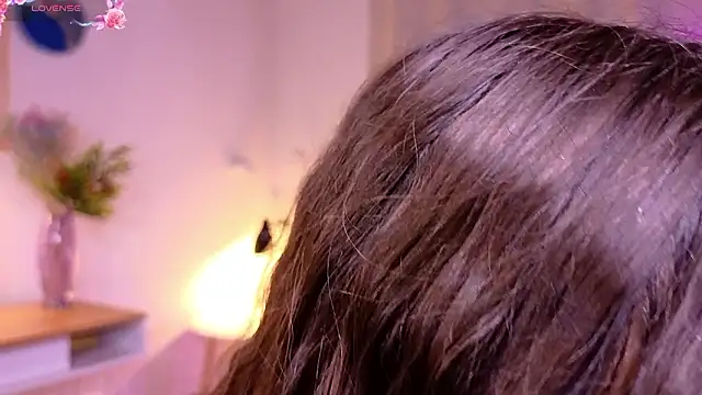 natur_ella's cam snapshot