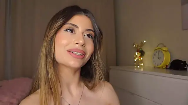 GeorginaHarn live sex cam