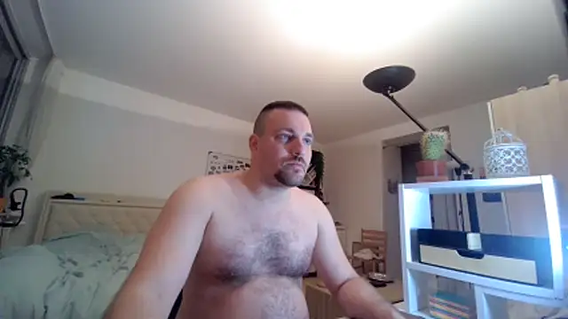 MilitaireDom live sex cam