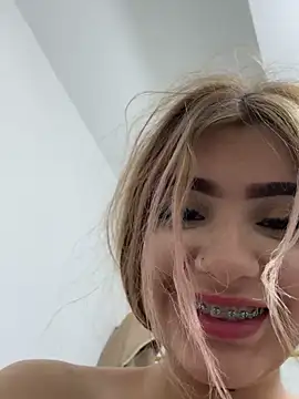 akirahattori live sex cam