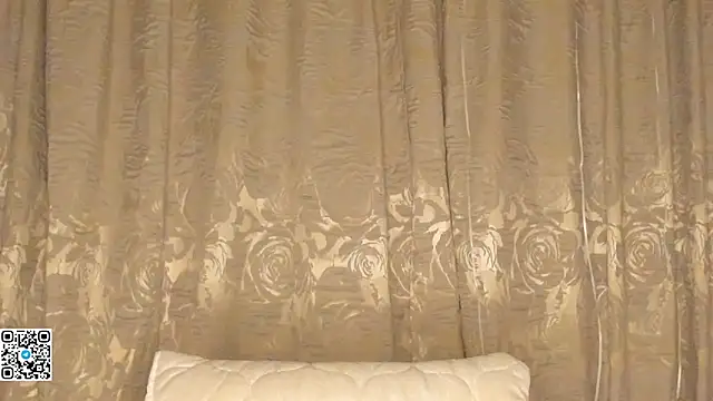 SonyaNowak live sex cam