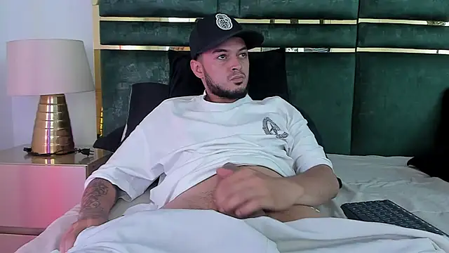 GaelyCoral live sex cam