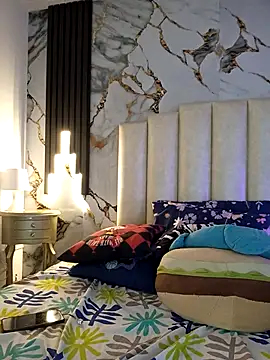 mollieblue69 live sex cam