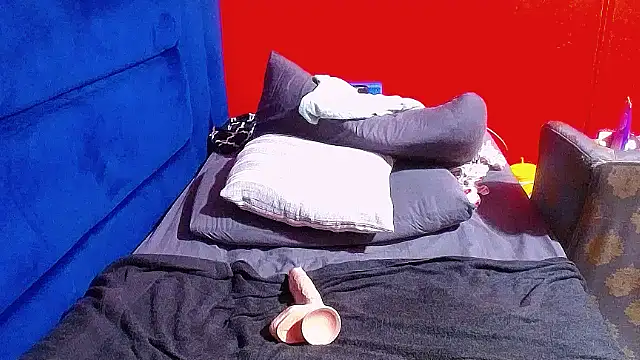 Lelety79 live sex cam