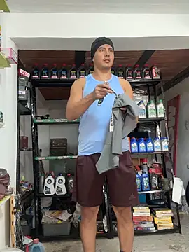 Paul22cm- live sex cam