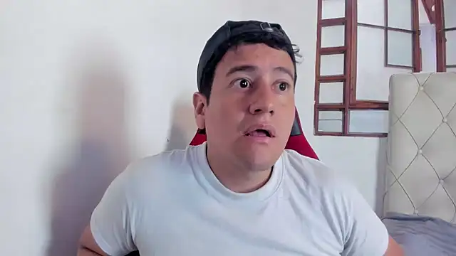 oliver_price1 live sex cam