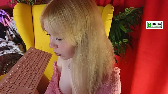 Rochelle_kitty's cam snapshot